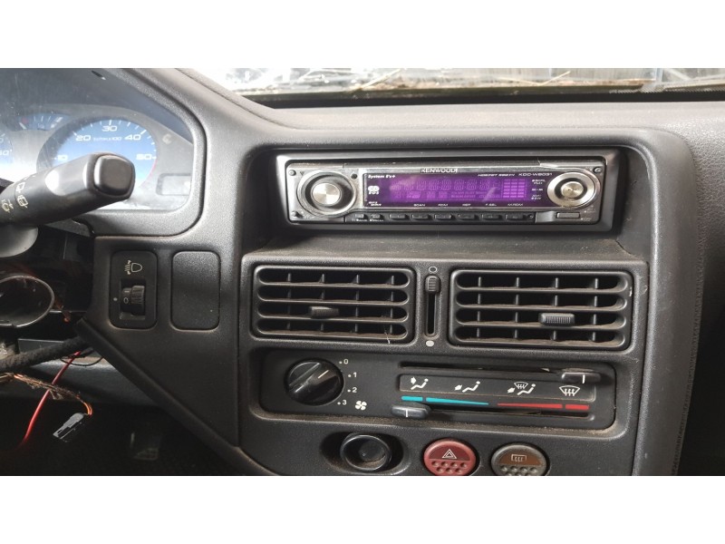peugeot 106 (s1) del año 1994