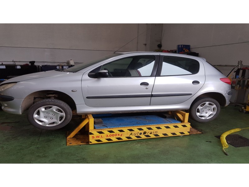 peugeot 206 fastback (2a/c) del año 1998