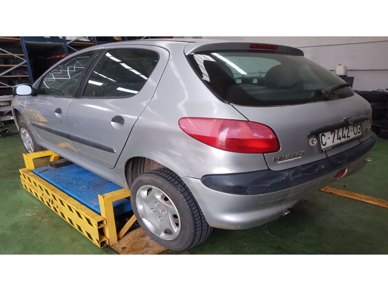 peugeot 206 fastback (2a/c) del año 1998