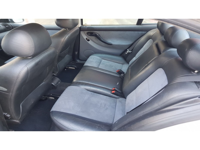 seat toledo (1m2) del año 1999