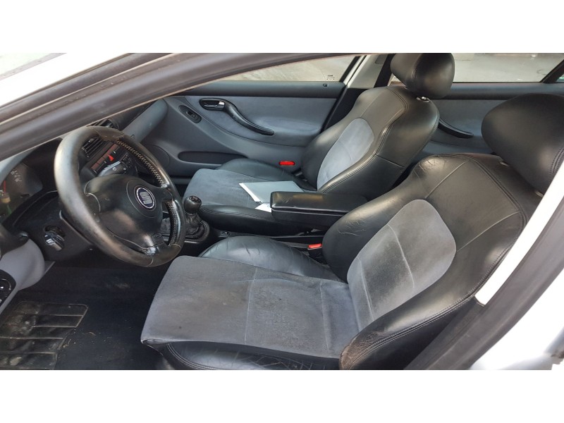 seat toledo (1m2) del año 1999