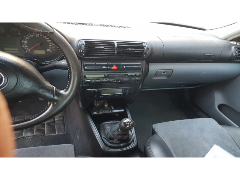 seat toledo (1m2) del año 1999