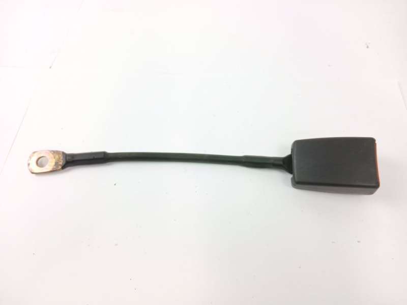 ENGANCHE CINTURON SEGURIDAD DELANTERO IZQUIERDO 33032803 