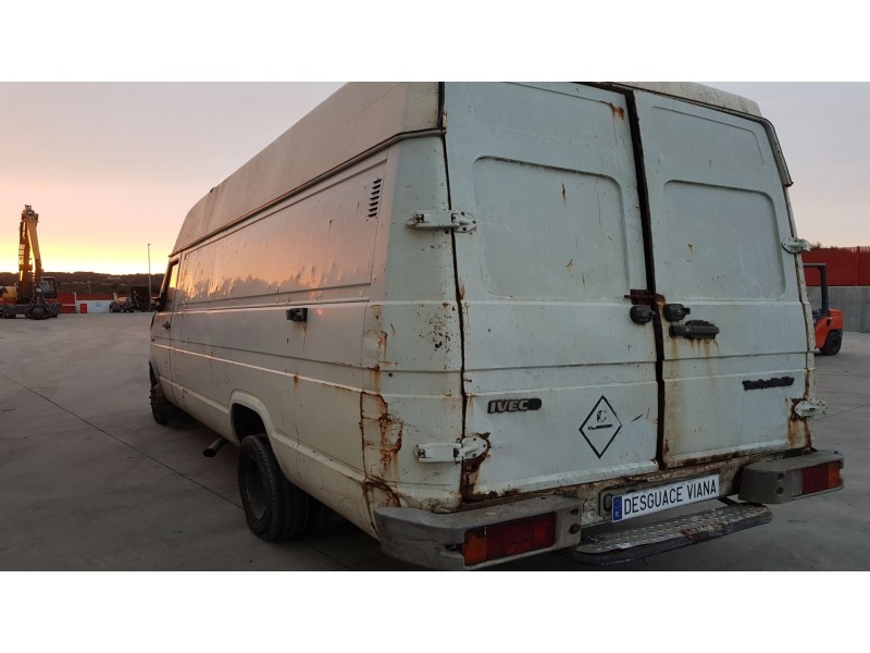 iveco daily caja cerrada (1989 =>) del año 1990