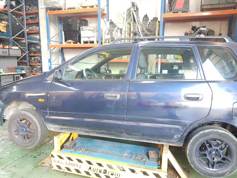 mitsubishi space star monospace (dg_a) del año 1998