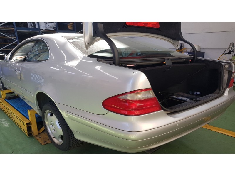 mercedes-benz clase clk coupe (bm 208) del año 1997