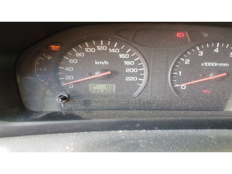 mitsubishi space wagon (n80/n90) del año 1998