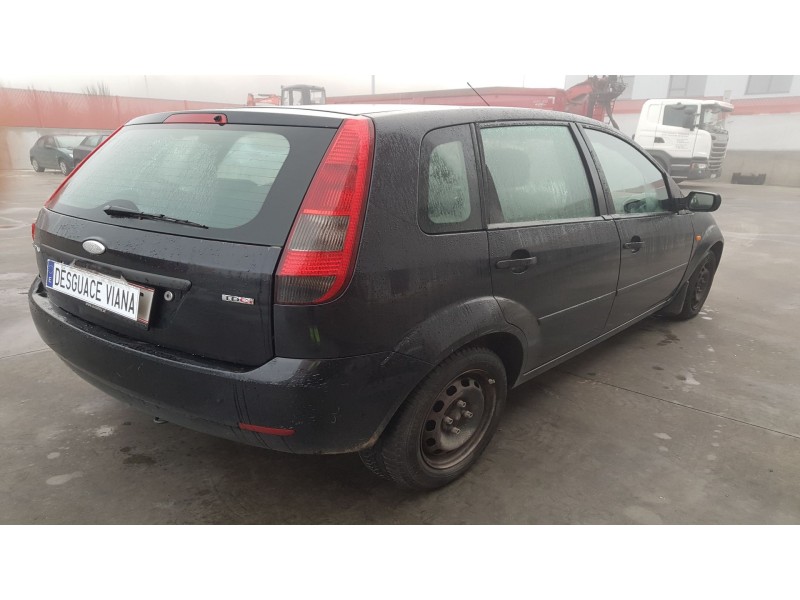 ford fiesta (cbk) del año 2001