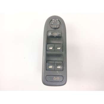 MANDO ELEVALUNAS DELANTERO IZQUIERDO 96644917 
