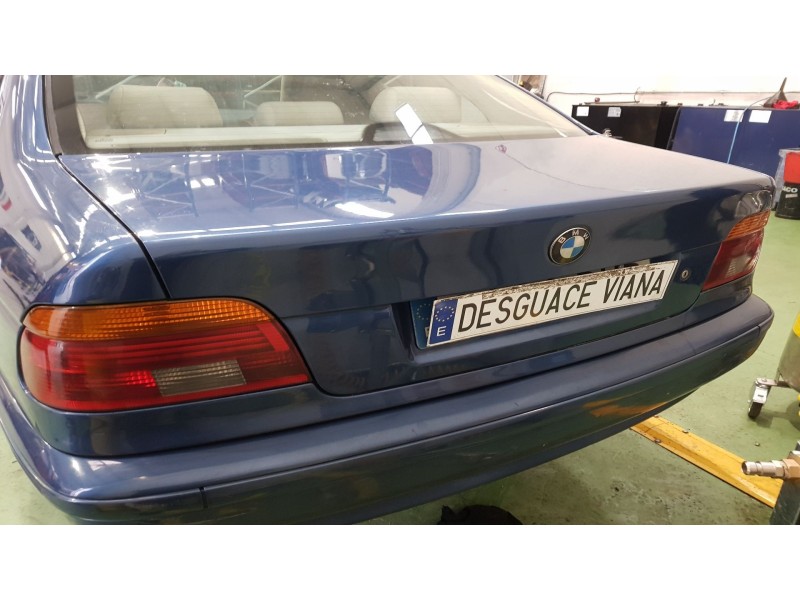bmw serie 5 berlina (e39) del año 2000