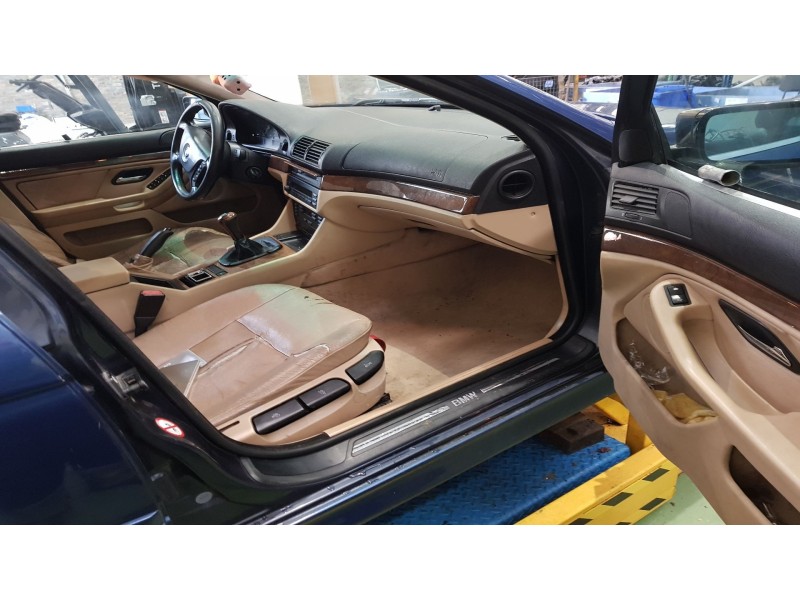 bmw serie 5 berlina (e39) del año 2000