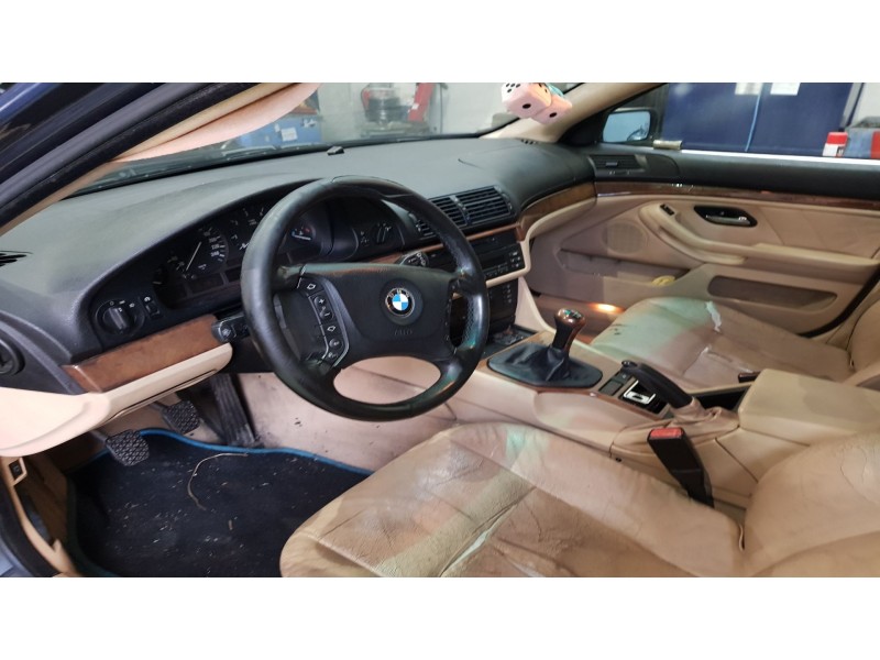 bmw serie 5 berlina (e39) del año 2000