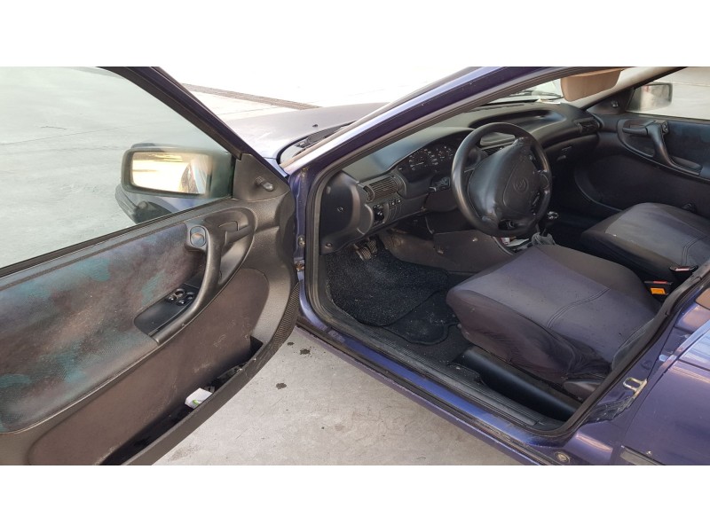 opel astra f classic sedán del año 1992