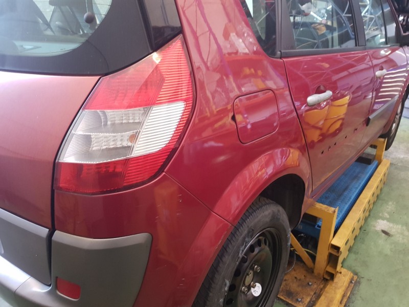 renault scenic ii del año 2003