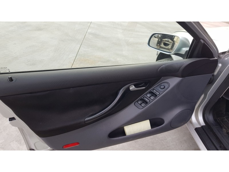 seat leon (1m1) del año 2000