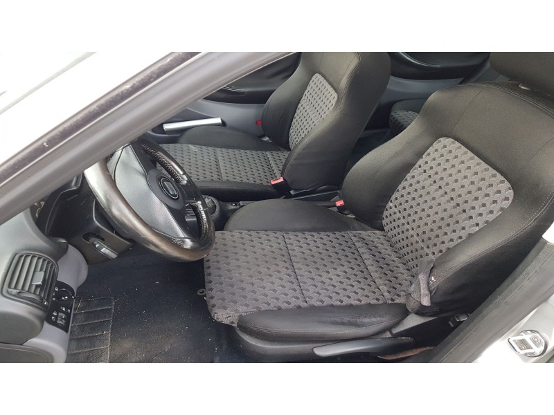 seat leon (1m1) del año 2000