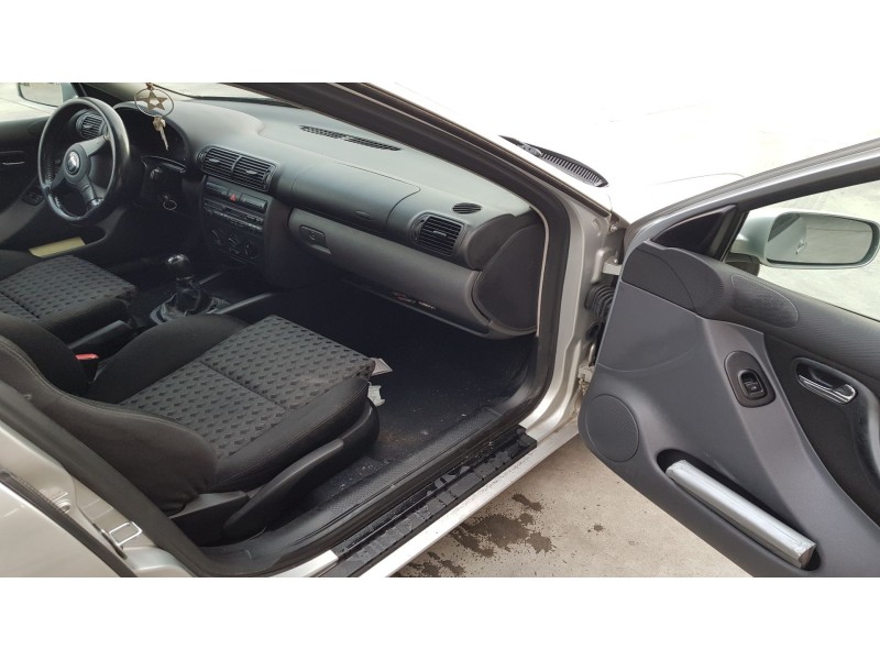 seat leon (1m1) del año 2000