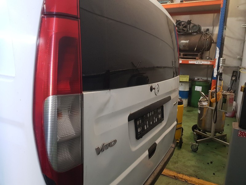 mercedes-benz vito / mixto furgón (w639) del año 2003
