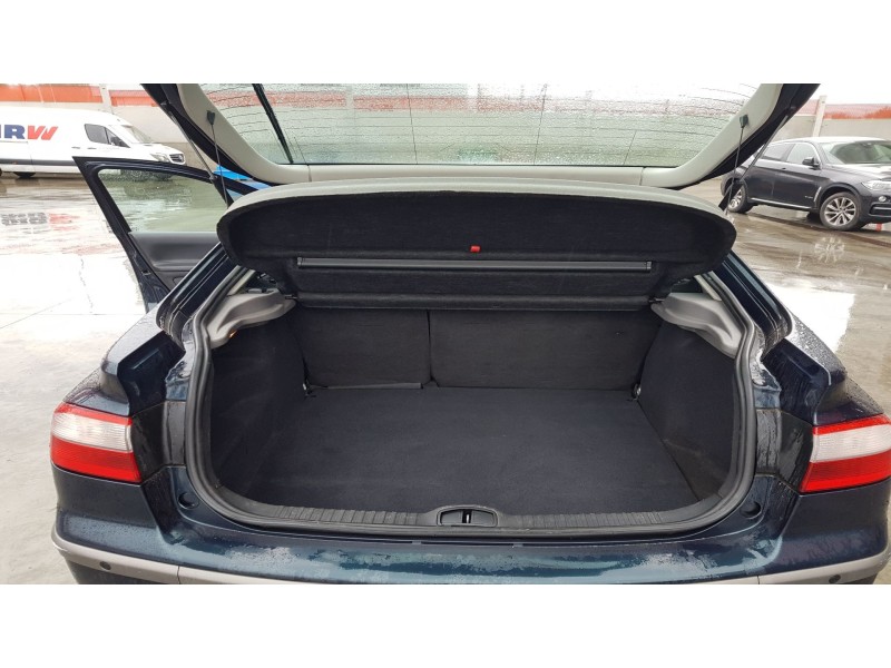 renault laguna ii (bg0) del año 2001