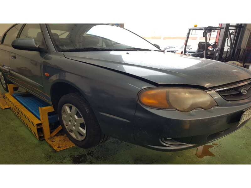 kia shuma ii sedán (fb) del año 2001