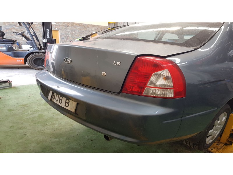 kia shuma ii sedán (fb) del año 2001