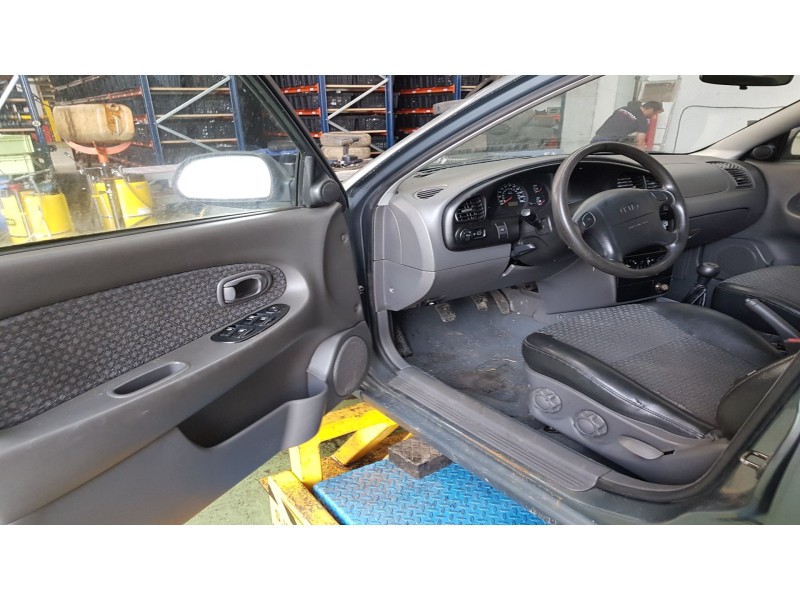 kia shuma ii sedán (fb) del año 2001
