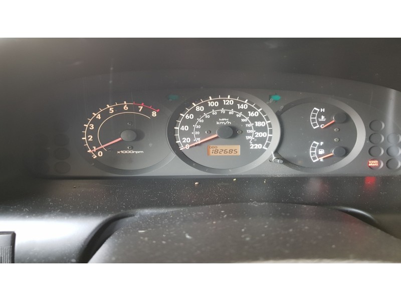 kia shuma ii sedán (fb) del año 2001