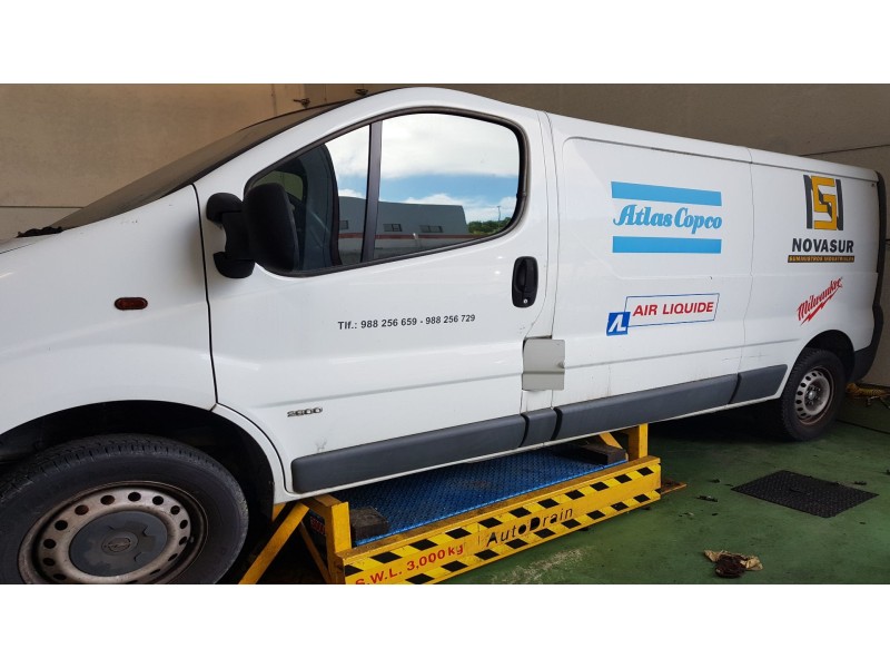 opel vivaro a furgón (x83) del año 2006