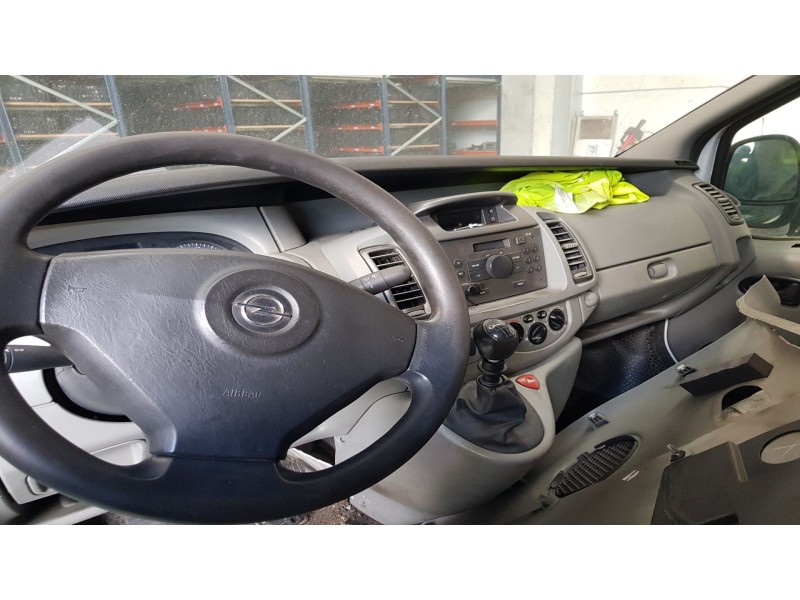 opel vivaro a furgón (x83) del año 2006
