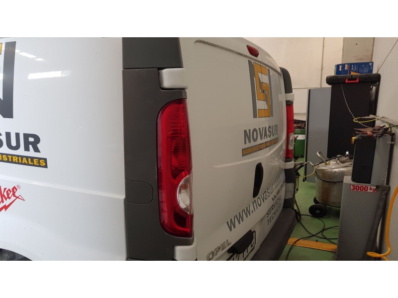 opel vivaro a furgón (x83) del año 2006