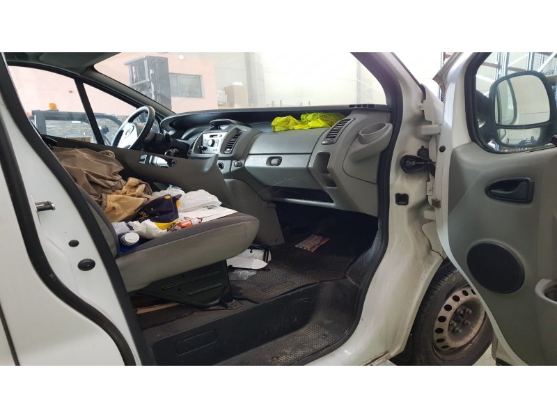 opel vivaro a furgón (x83) del año 2006