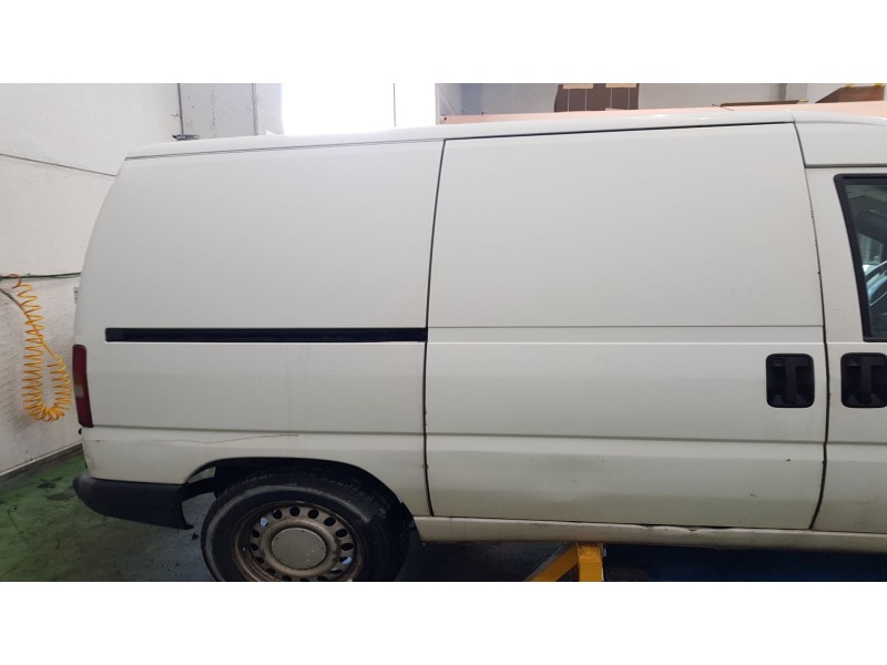 peugeot expert furgón (222) del año 2000