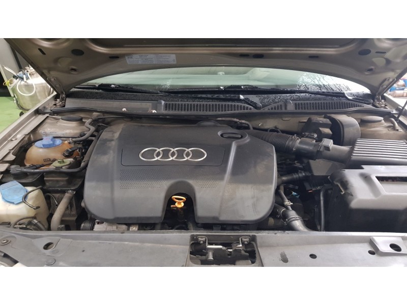 audi a3 (8l1) del año 2000