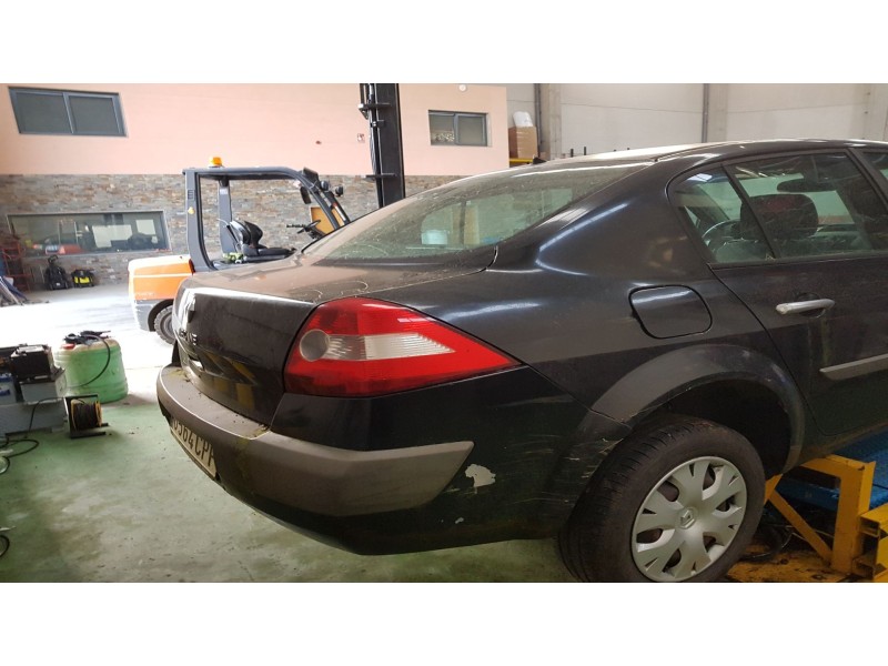 renault megane ii sedán (lm0/1_) del año 2003