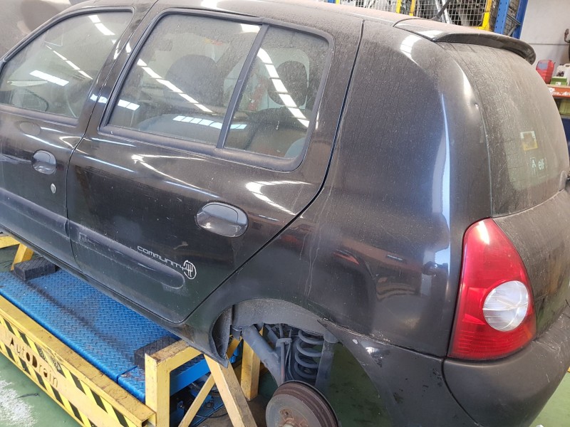 renault clio ii (bb_/cb_) del año 2001
