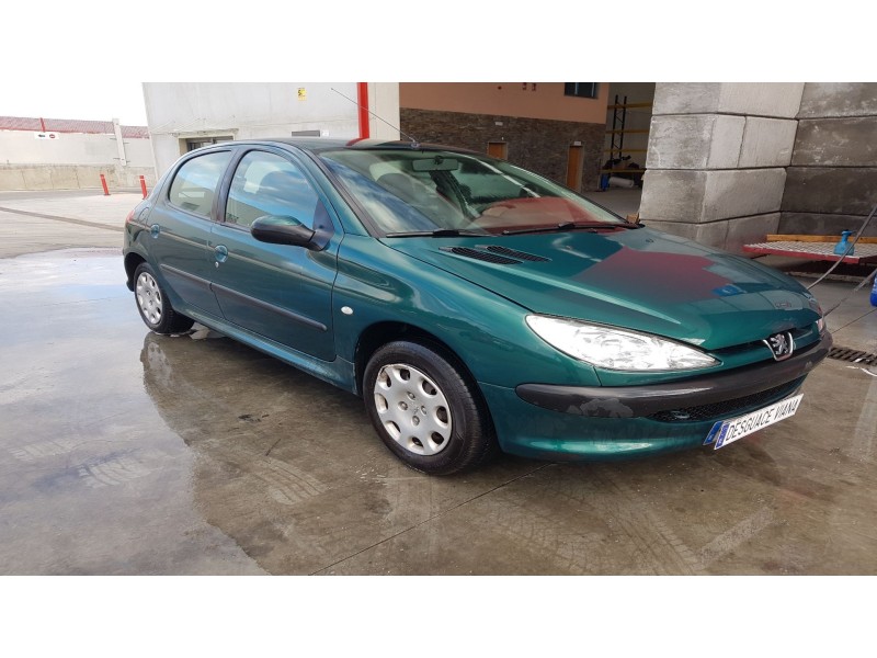 peugeot 206 berlina del año 1998