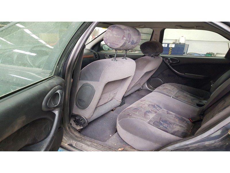 citroen xsara berlina del año 2000