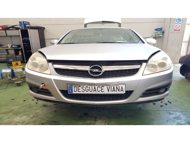 opel vectra c berlina del año 2005