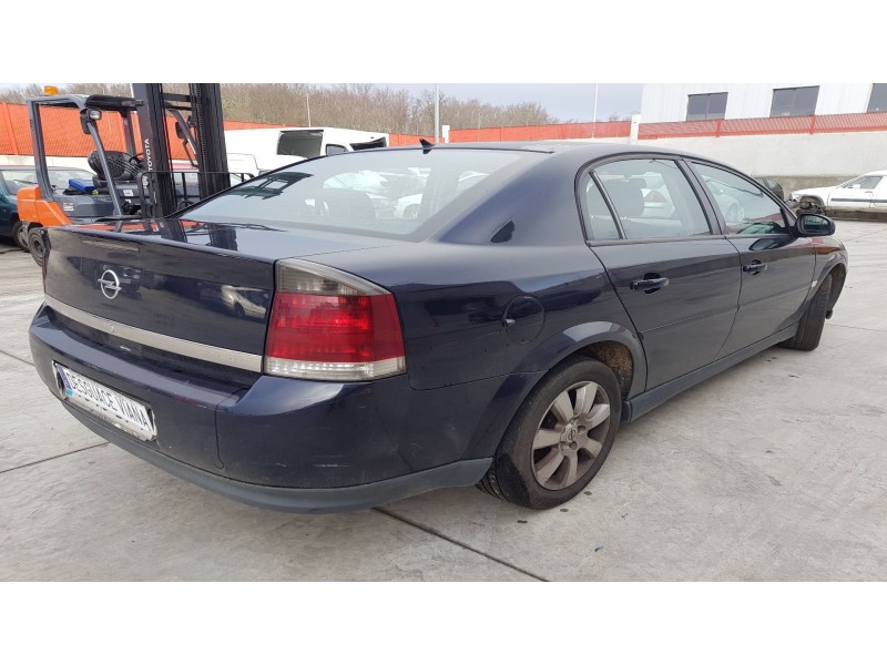 opel vectra c berlina del año 2002