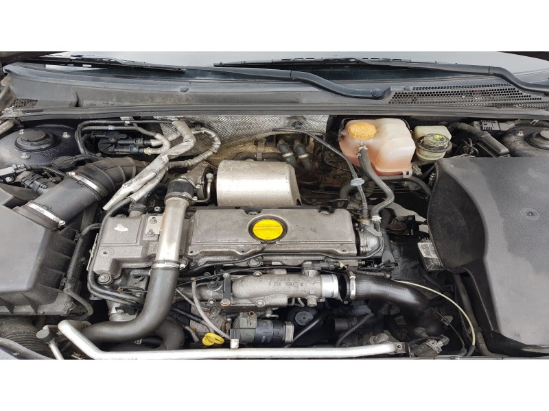 opel vectra c berlina del año 2002