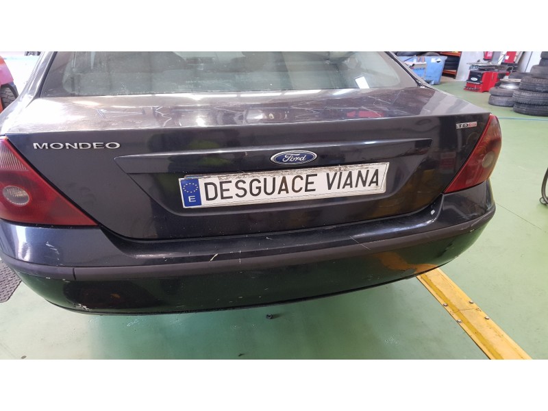 ford mondeo iii sedán (b4y) del año 2001