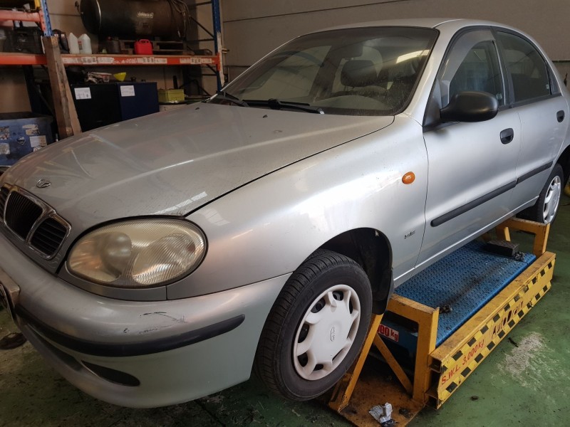 daewoo lanos del año 1997