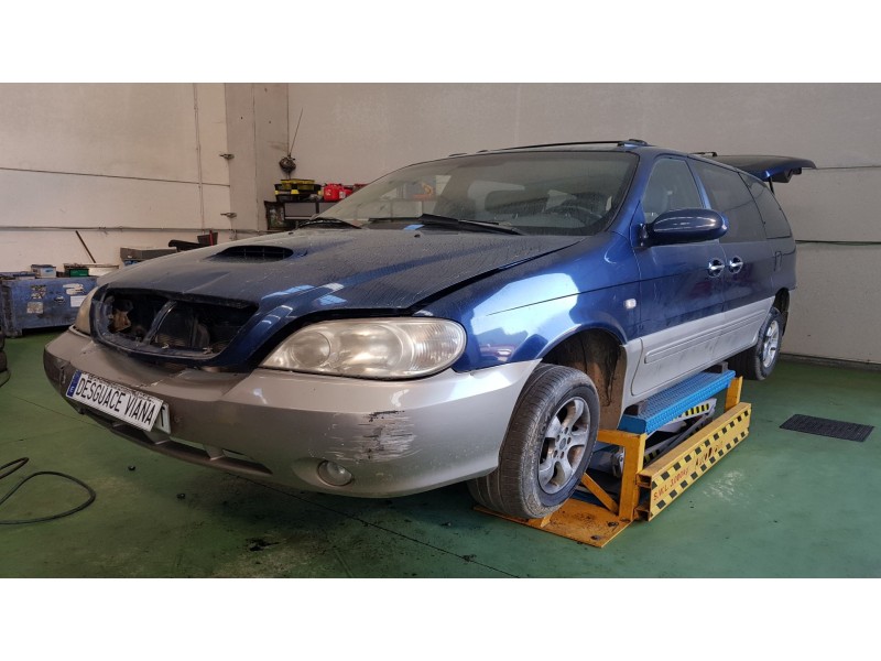 kia carnival ii del año 2001