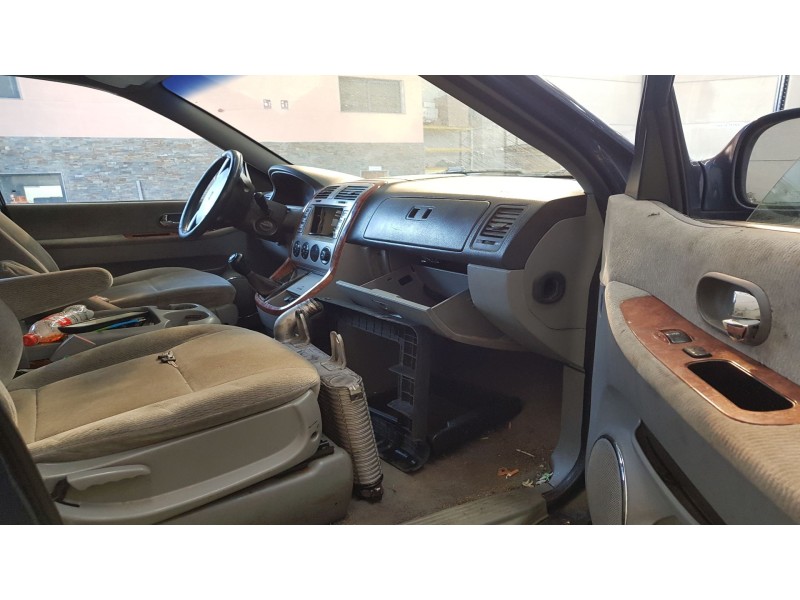 kia carnival ii del año 2001
