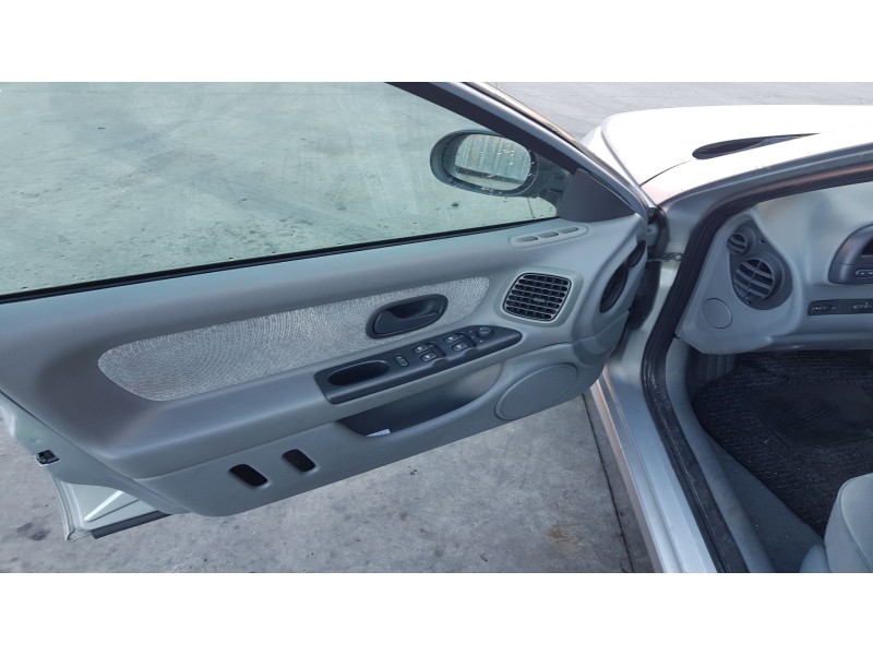 renault laguna (b56) del año 1995