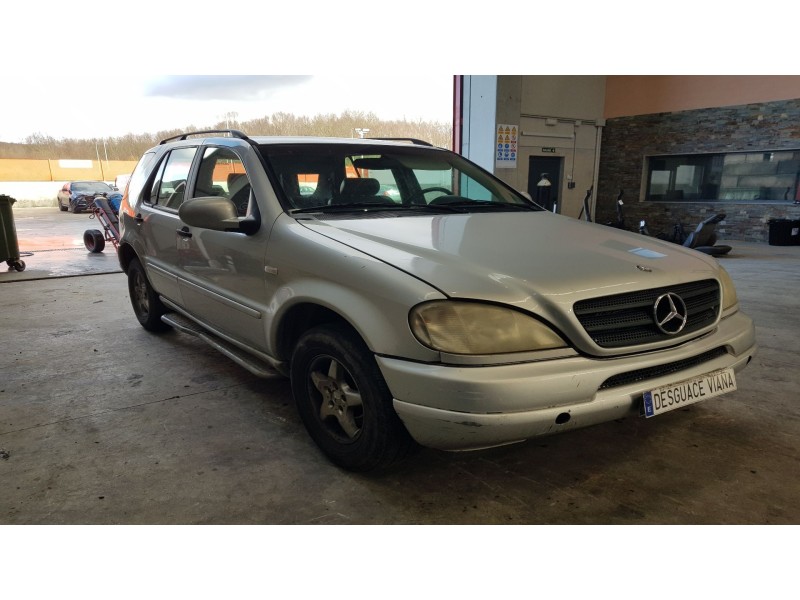 mercedes-benz clase m (w163) del año 1998