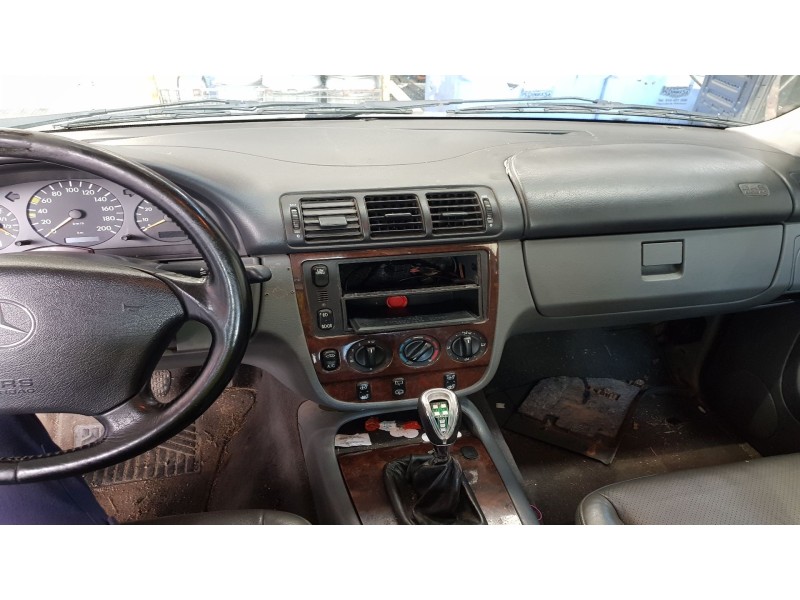 mercedes-benz clase m (w163) del año 1998