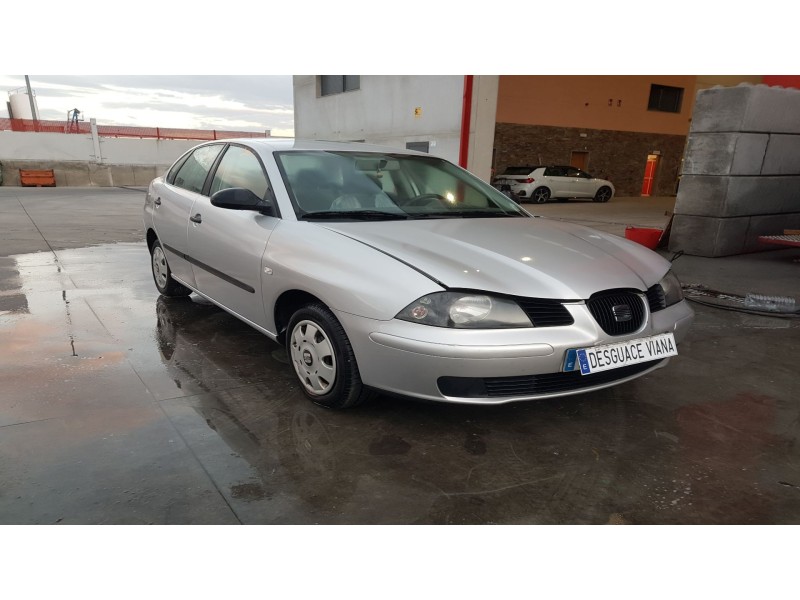 seat cordoba berlina (6l2) del año 2002