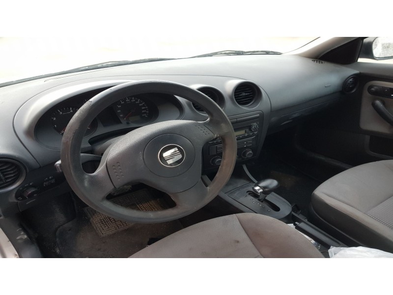 seat cordoba berlina (6l2) del año 2002