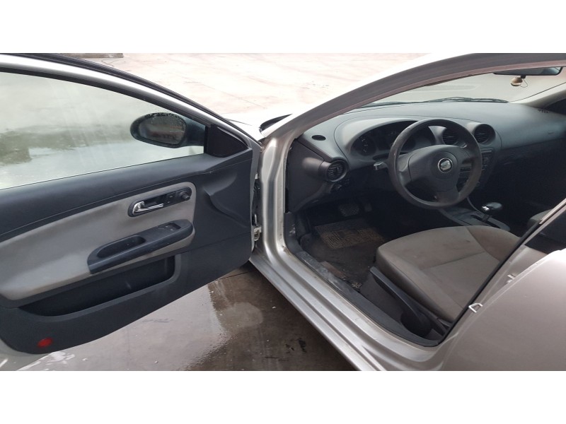 seat cordoba berlina (6l2) del año 2002